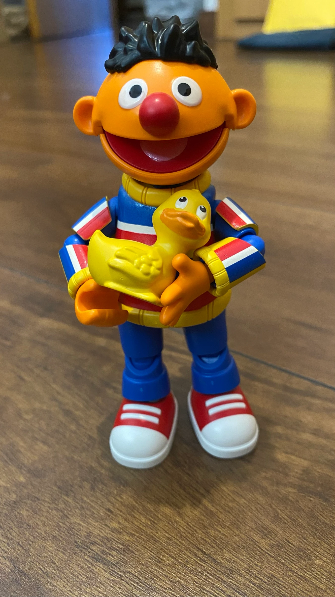 Figura articulada EPI